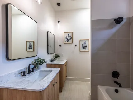 $690,000 | 8111 Elkhorn Mountain Trail, Austin, TX 78729