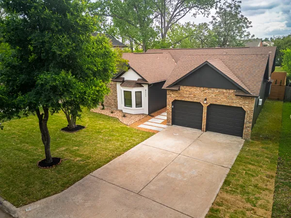 $690,000 | 8111 Elkhorn Mountain Trail, Austin, TX 78729