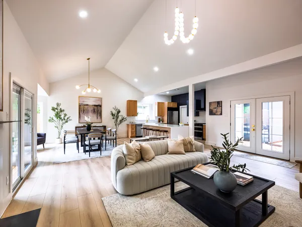 $690,000 | 8111 Elkhorn Mountain Trail, Austin, TX 78729