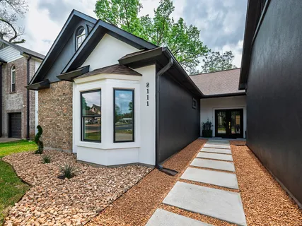 $690,000 | 8111 Elkhorn Mountain Trail, Austin, TX 78729