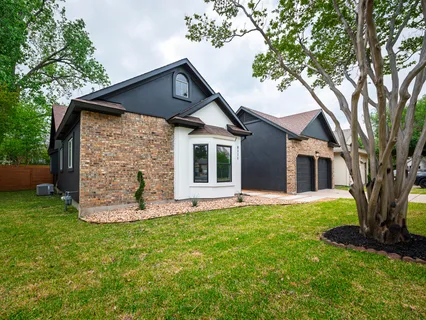$690,000 | 8111 Elkhorn Mountain Trail, Austin, TX 78729
