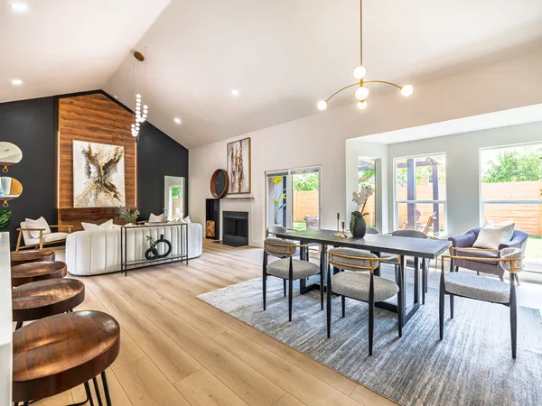 $690,000 | 8111 Elkhorn Mountain Trail, Austin, TX 78729