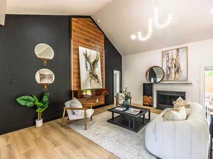$690,000 | 8111 Elkhorn Mountain Trail, Austin, TX 78729