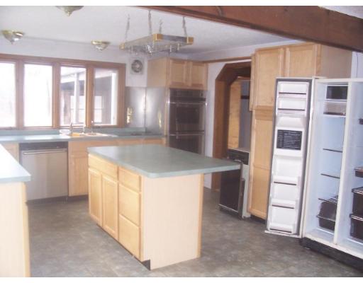 381 Upper Road Deerfield, MA 01342 - Photo 2 of 7