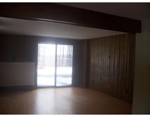 381 Upper Road Deerfield, MA 01342 - Photo 6 of 7