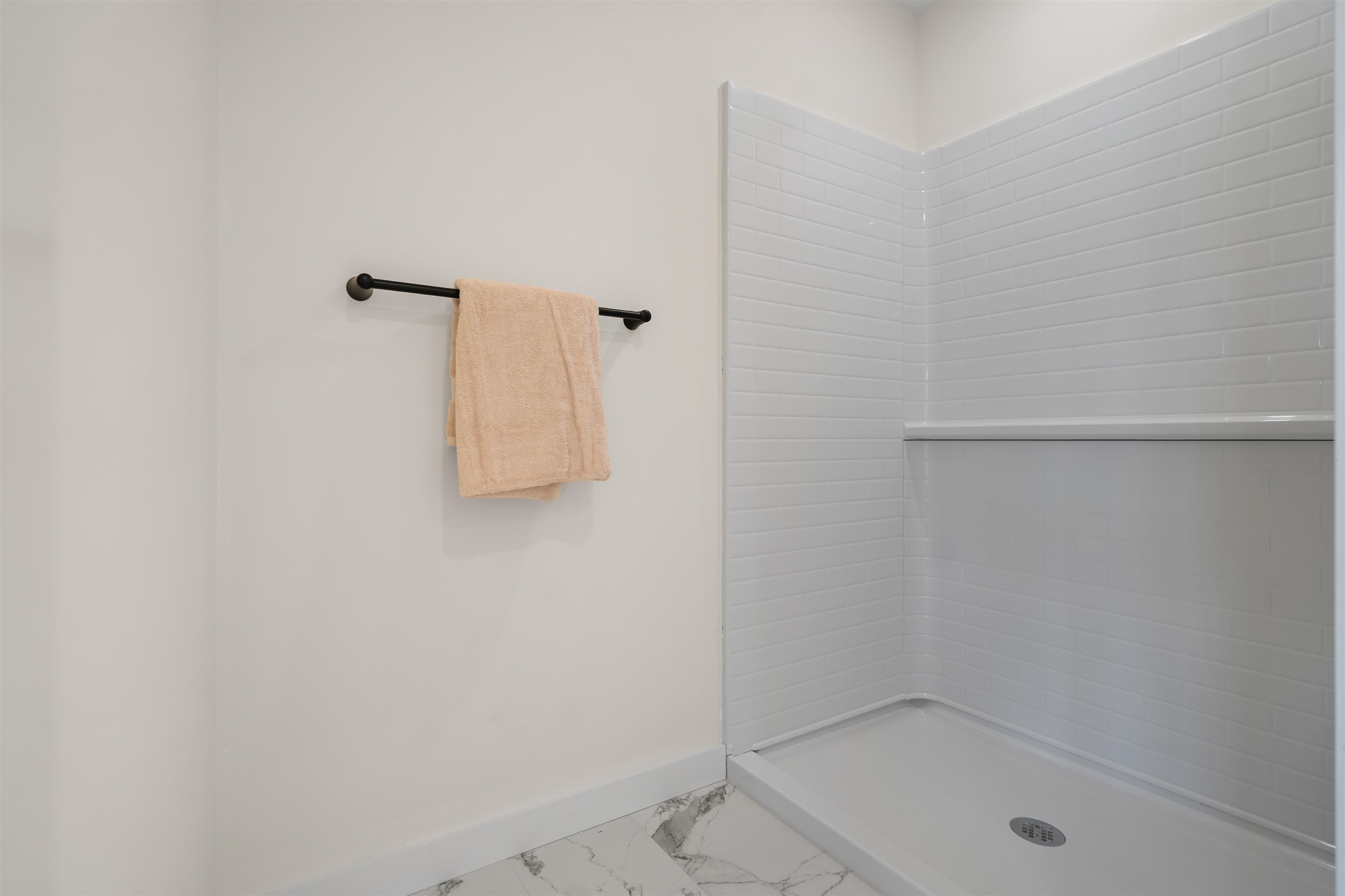 4 Tanager Circle, Unit 6 Concord, NH 03303 - Photo 30 of 52