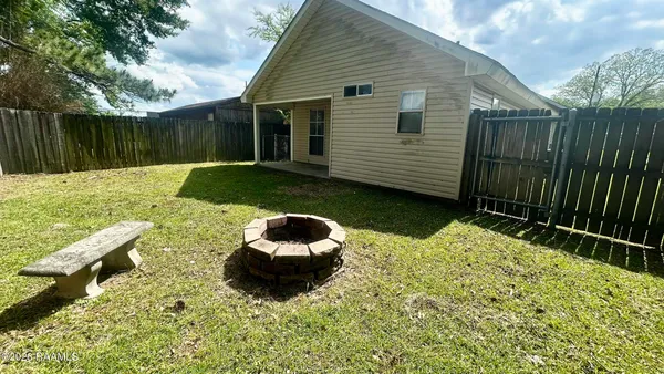 $1,645 | 18012 Woodhaven Drive, Prairieville, LA 70769