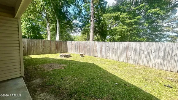 $1,645 | 18012 Woodhaven Drive, Prairieville, LA 70769