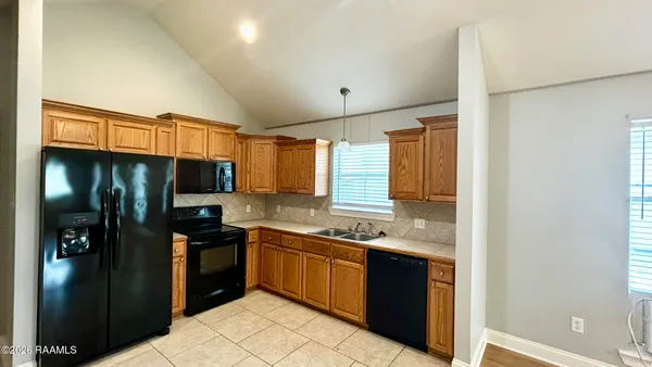 $1,645 | 18012 Woodhaven Drive, Prairieville, LA 70769