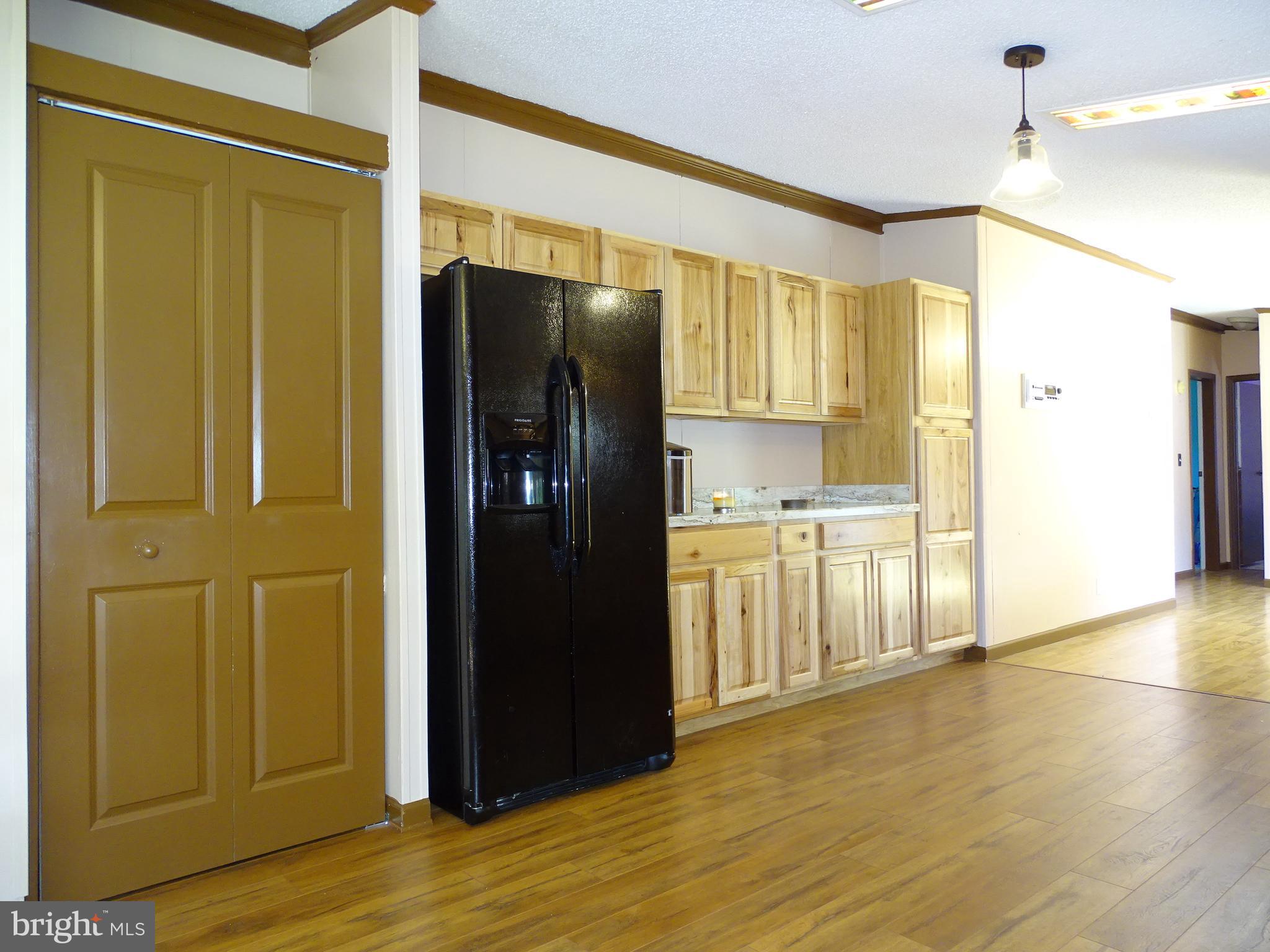83 Kern Road York, PA 17406 - Photo 11 of 34 Kitchen
