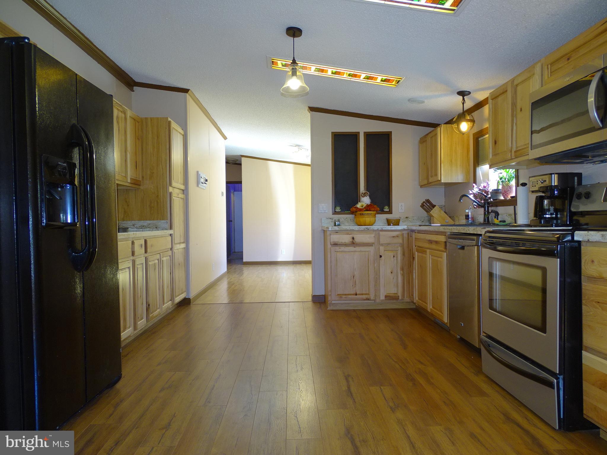 83 Kern Road York, PA 17406 - Photo 12 of 34 Kitchen