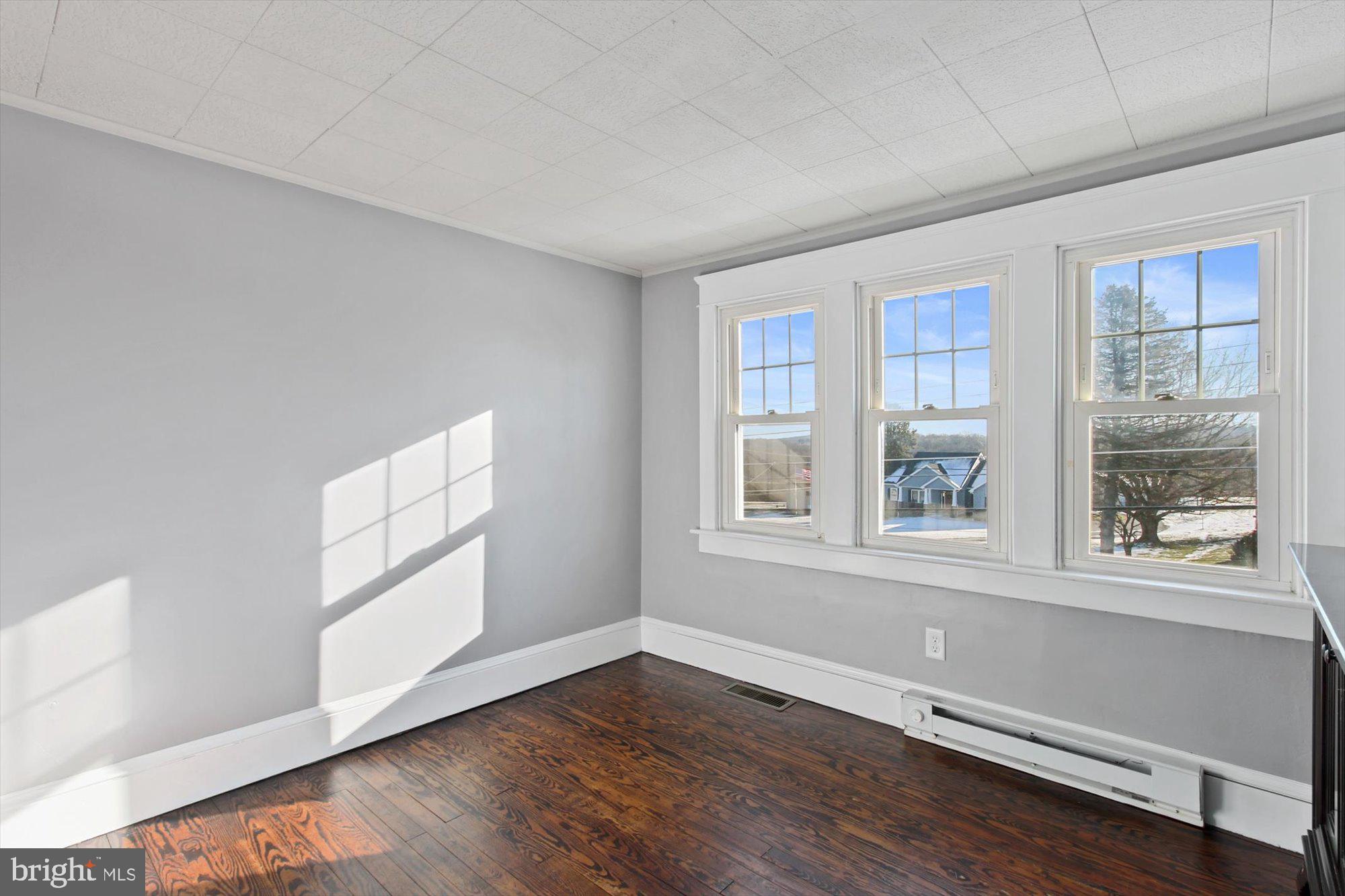 1844 Stoverstown Road Spring Grove, PA 17362 - Photo 18 of 26