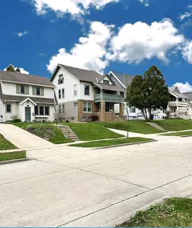 $374,000 | 1825 North 58th Street, Unit 1827, Milwaukee, WI 53208