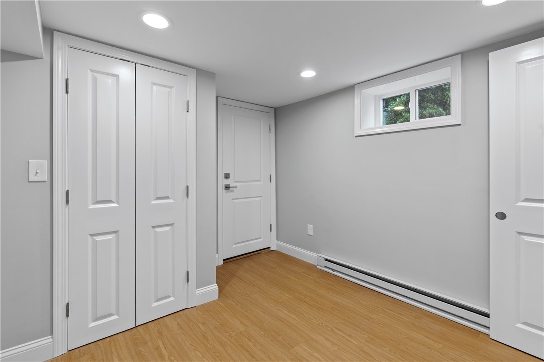 376 Arnolds Neck Drive Warwick, RI 02886 - Photo 17 of 20