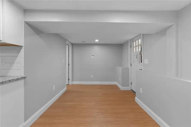 $1,600 | 376 Arnolds Neck Drive, Warwick, RI 02886