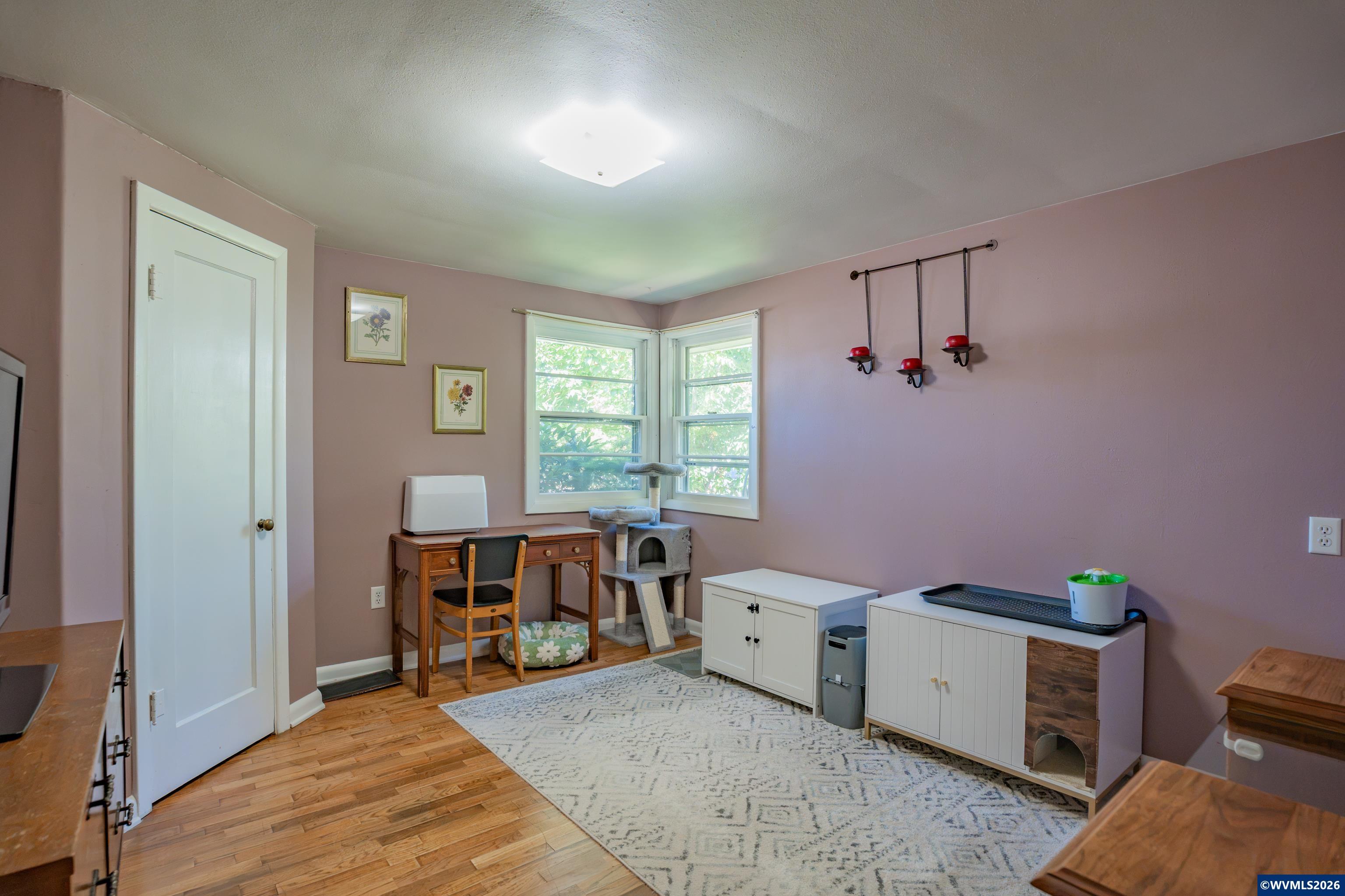 390 West D Street Lebanon, OR 97355 - Photo 17 of 31