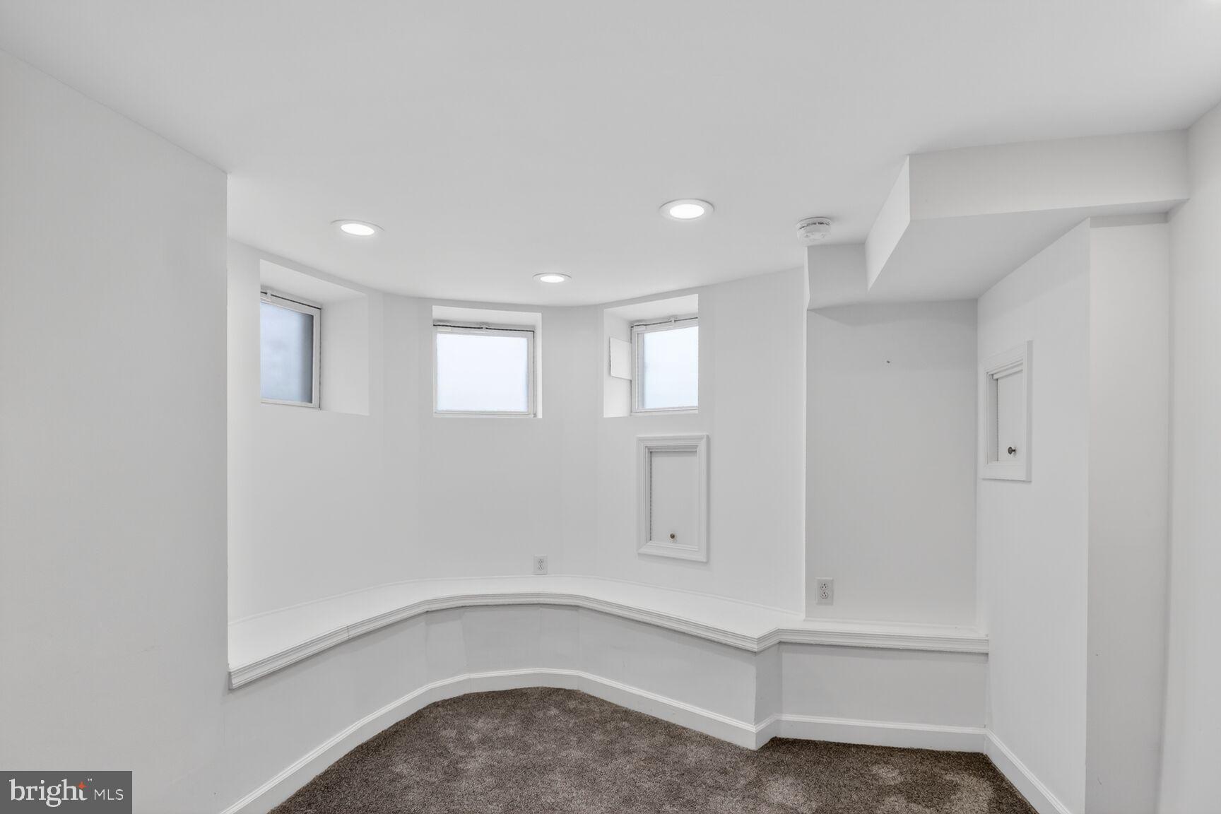 1600 Jackson Street Baltimore, MD 21230 - Photo 33 of 43 Family Room