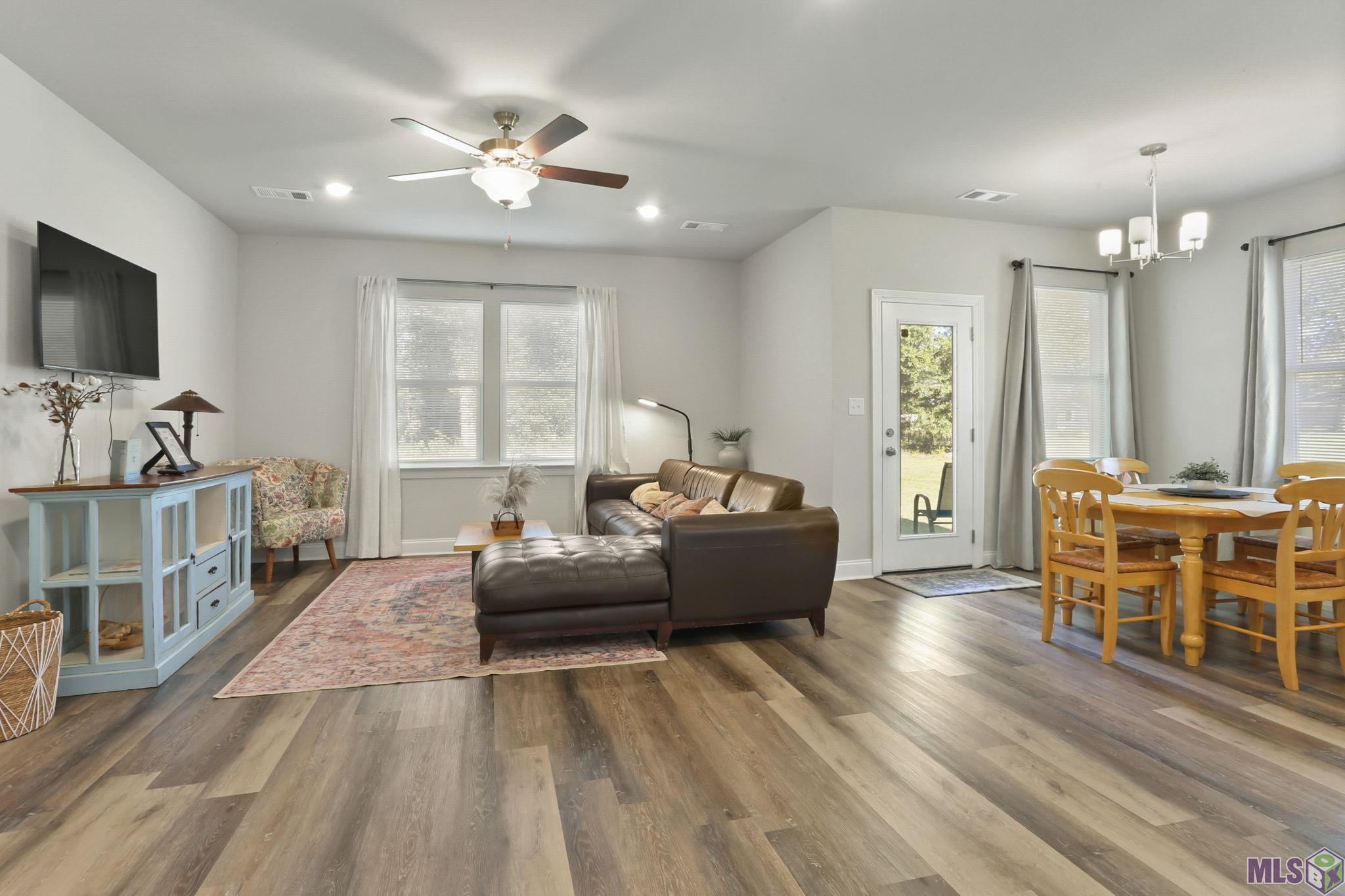 17159 Cherokee Trace Tickfaw, LA 70466 - Photo 4 of 18