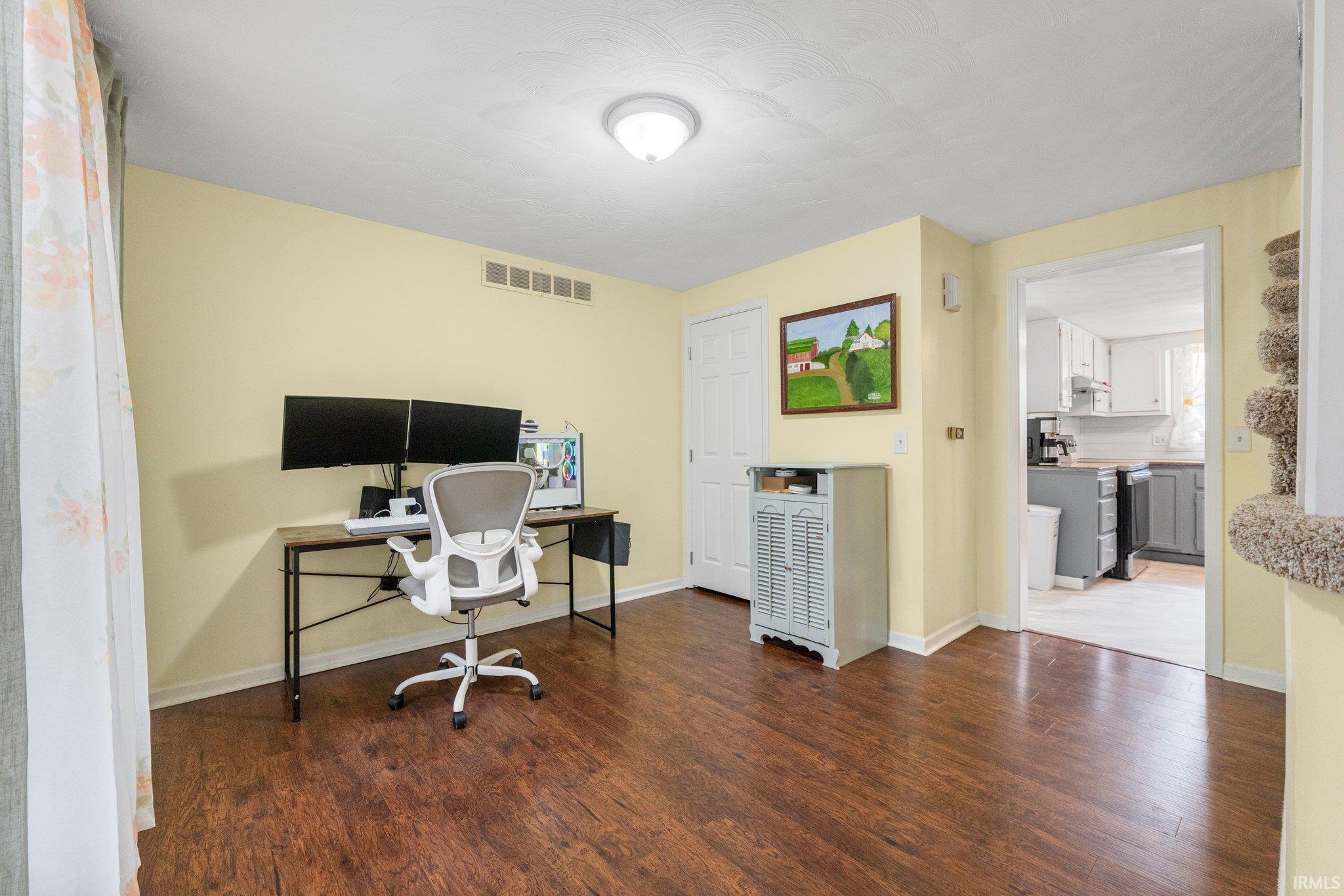 9230 Liberty Mills Road Fort Wayne, IN 46804 - Photo 3 of 22 Gallery Image 3