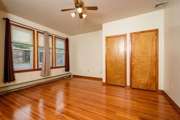 $2,400 | 207 North Fullerton Avenue, Unit 1, Montclair, NJ 07042