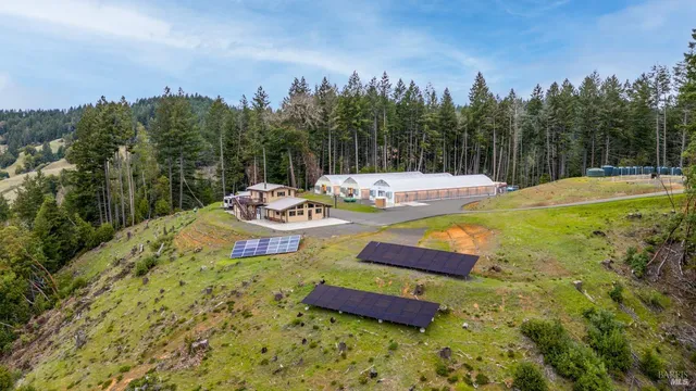 $1,885,000 | Undisclosed Address, Willits, CA 95490