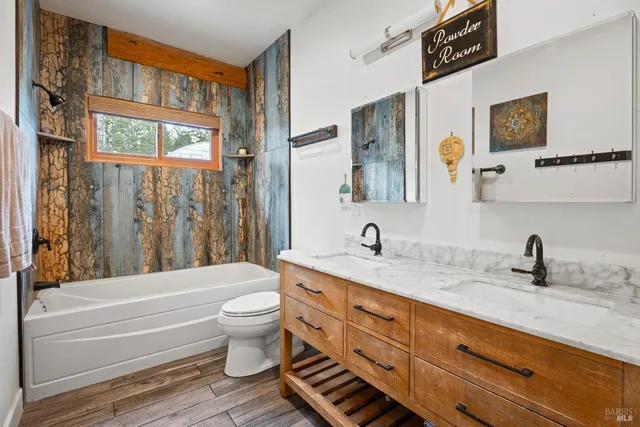 $1,885,000 | Undisclosed Address, Willits, CA 95490