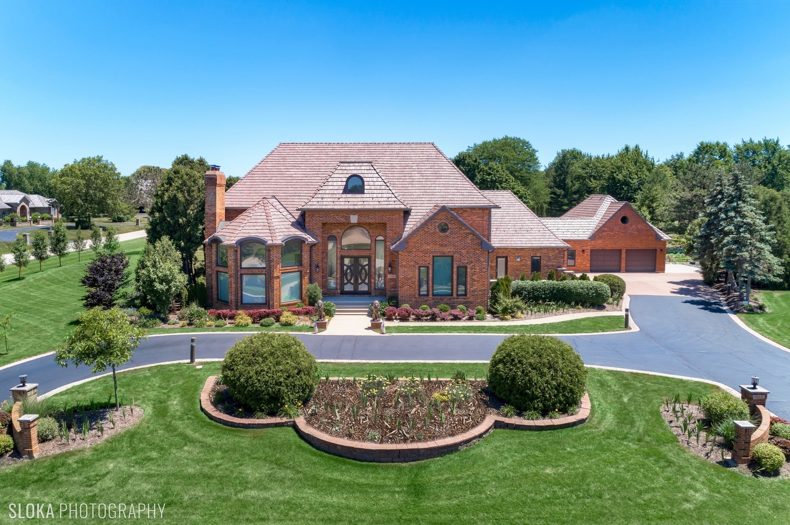 1565 MacAlpin Circle Inverness, IL 60010 - Photo 1 of 81 Gallery Image 1