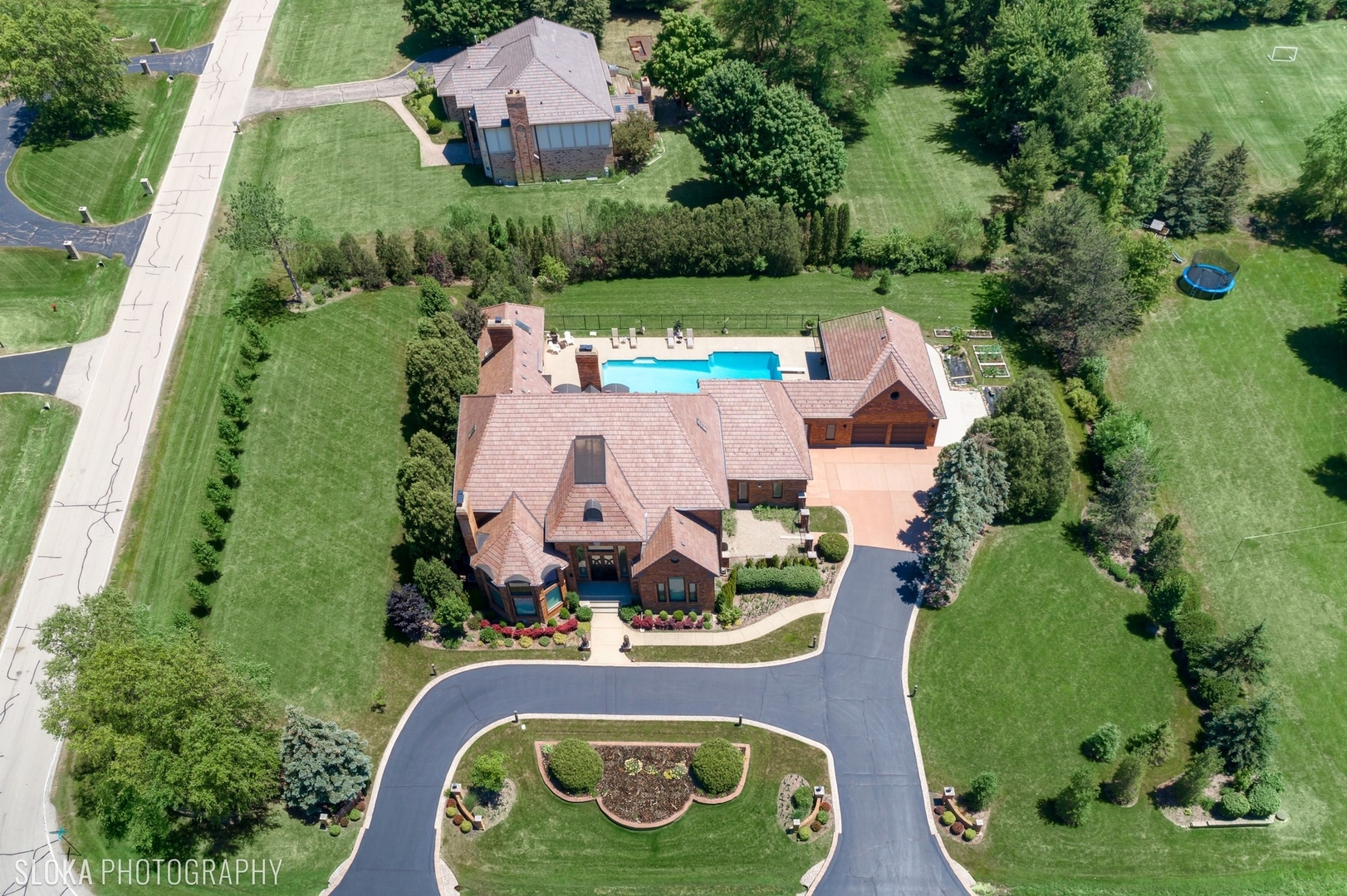 1565 MacAlpin Circle Inverness, IL 60010 - Photo 2 of 81 Gallery Image 2