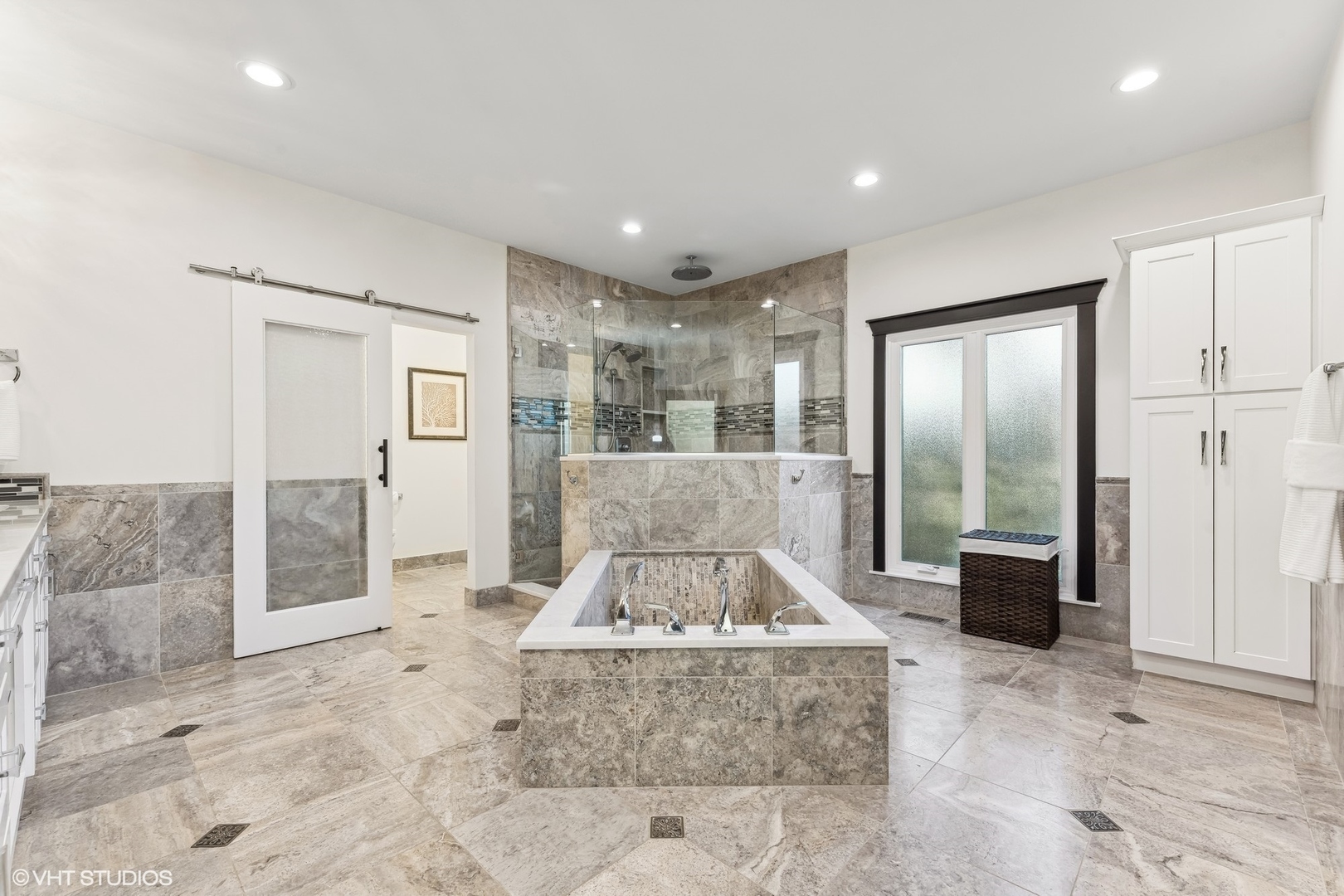 1565 MacAlpin Circle Inverness, IL 60010 - Photo 44 of 81 Gallery Image 44