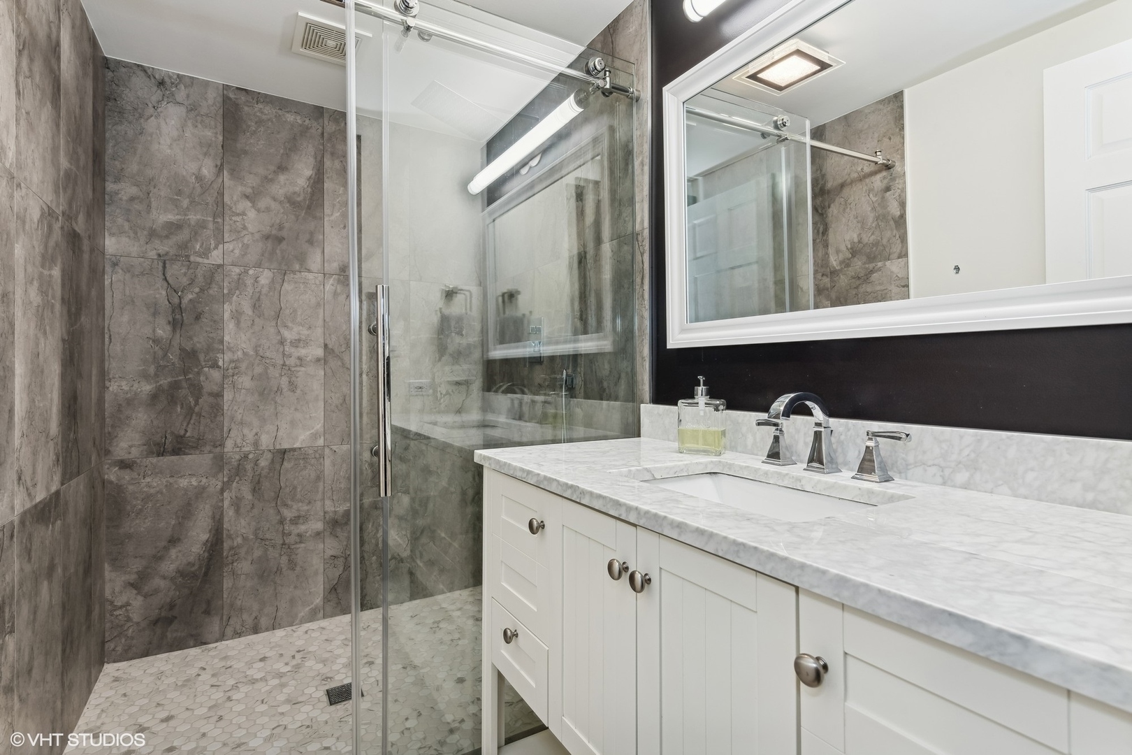1565 MacAlpin Circle Inverness, IL 60010 - Photo 65 of 81 Gallery Image 65