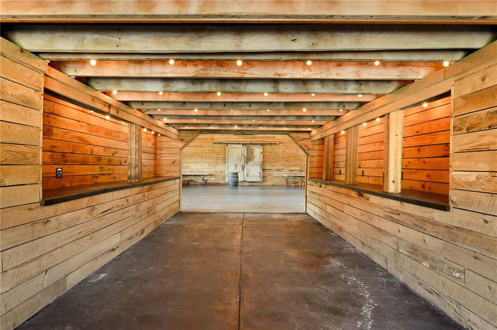 2105 Northeast 315 Pvt Road Osceola, MO 64776 - Photo 3 of 89