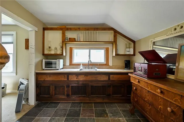 $1,900,000 | 2105 Northeast 315 Pvt Road, Osceola, MO 64776