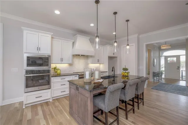 $825,000 | 13812 Quigley Street, Overland Park, KS 66221