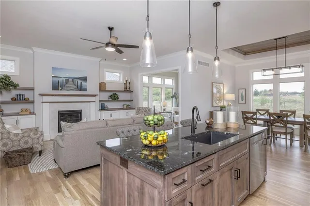 $825,000 | 13812 Quigley Street, Overland Park, KS 66221