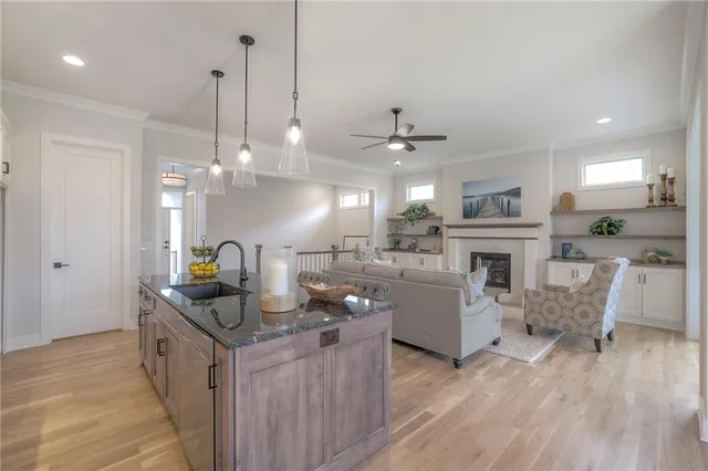 $825,000 | 13812 Quigley Street, Overland Park, KS 66221