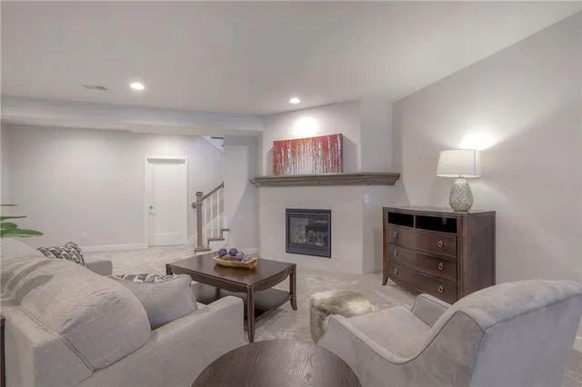 $825,000 | 13812 Quigley Street, Overland Park, KS 66221