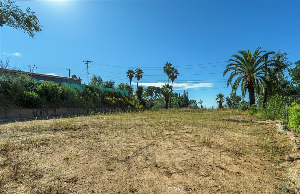 446 Devonwood Road Altadena, CA 91001 - Photo 8 of 16 Gallery Image 8