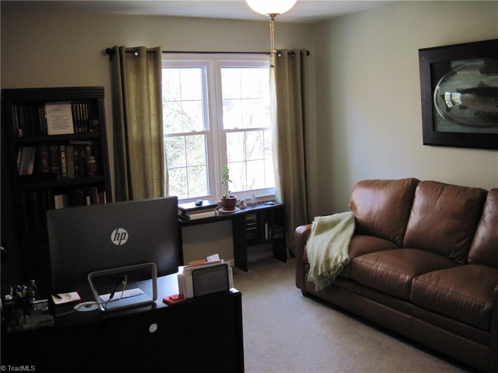 2109 Acorn Ridge Road Greensboro, NC 27407 - Photo 12 of 20 Gallery Image 12