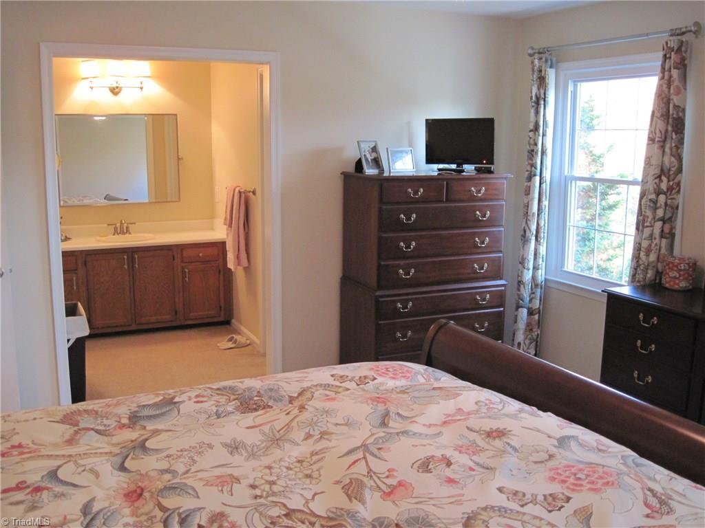 2109 Acorn Ridge Road Greensboro, NC 27407 - Photo 16 of 20 Gallery Image 16