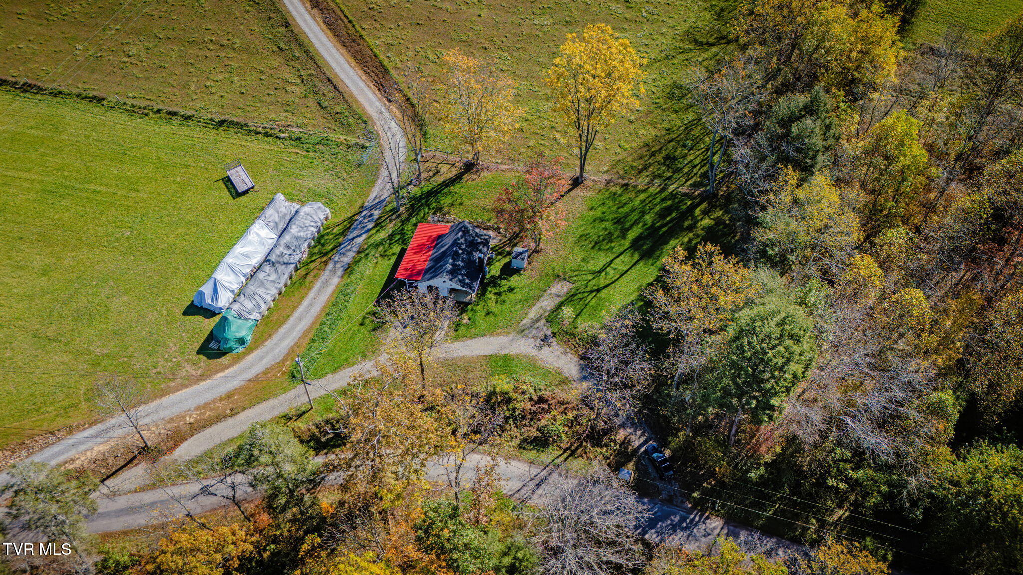 559 Robe Shull Road Mountain City, TN 37683 - Photo 23 of 28 101