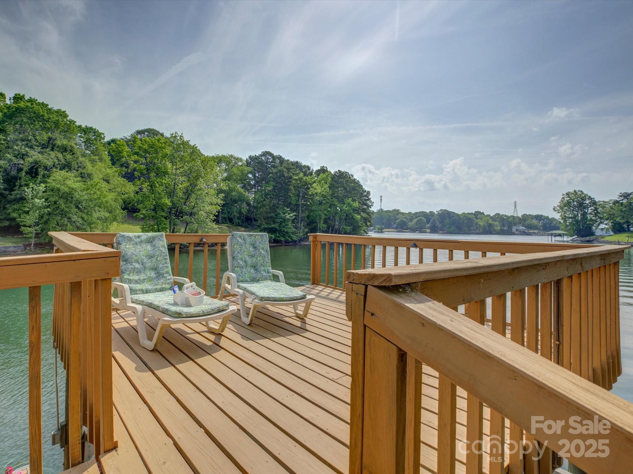 1114 Palmyra Drive Tega Cay, SC 29708 - Photo 39 of 48 a balcony view with a seating space