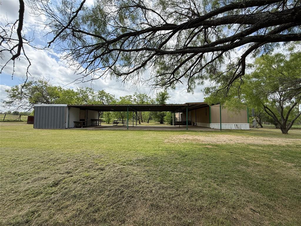 1091 Withers Road Mineral Wells, TX 76067 - Photo 25 of 32