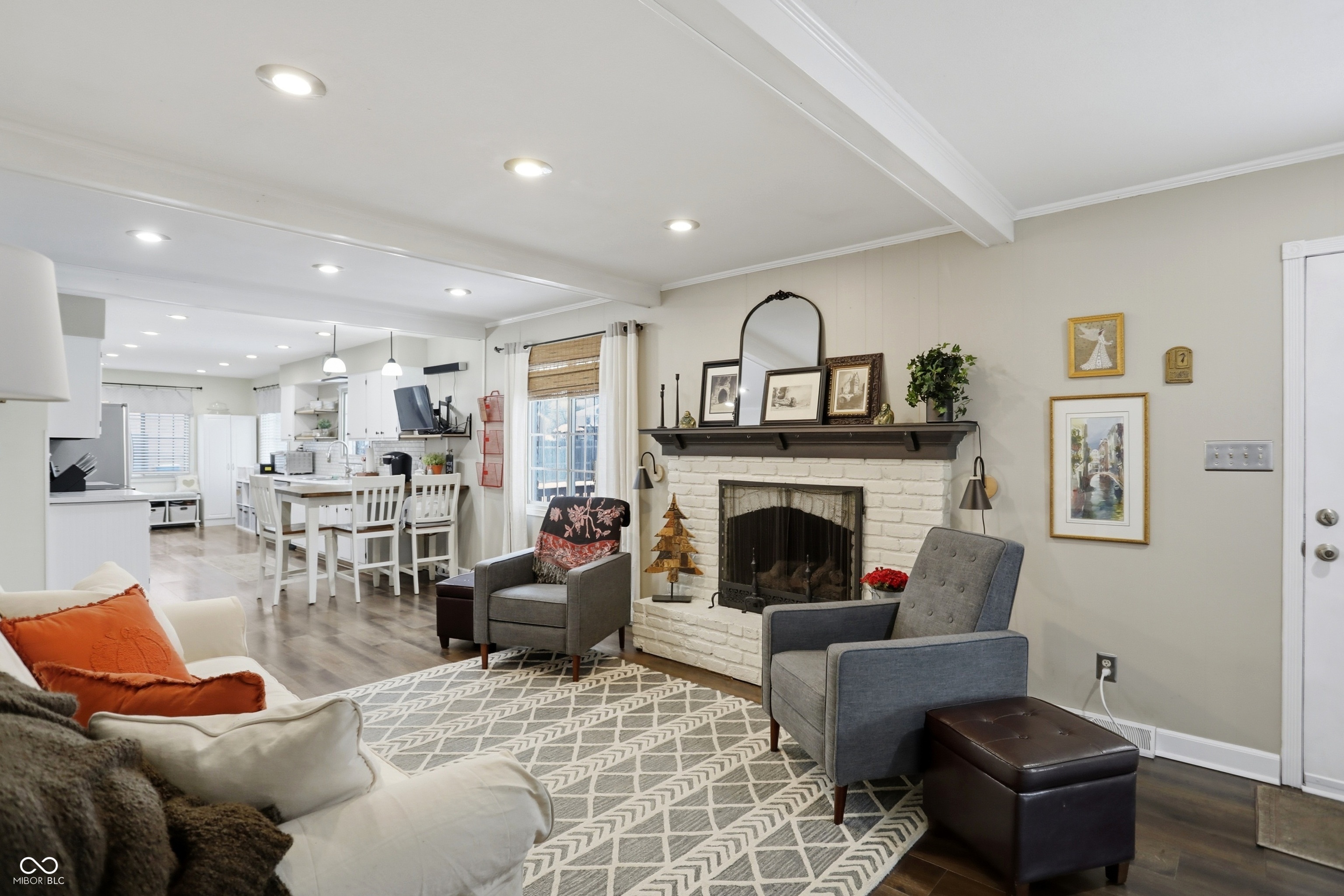 6314 Hythe Road Indianapolis, IN 46220 - Photo 11 of 59 Gallery Image 11