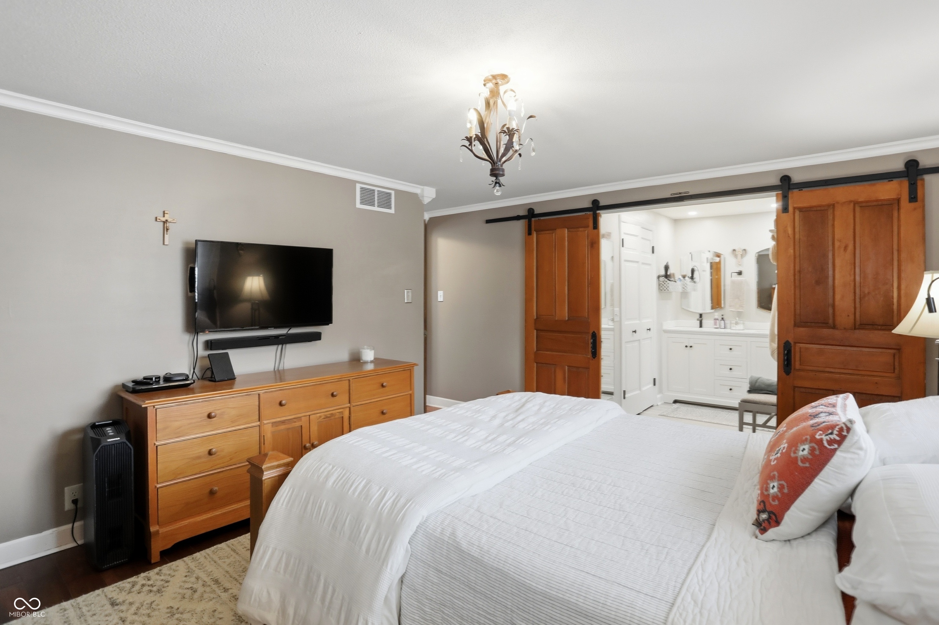 6314 Hythe Road Indianapolis, IN 46220 - Photo 31 of 59 Gallery Image 31