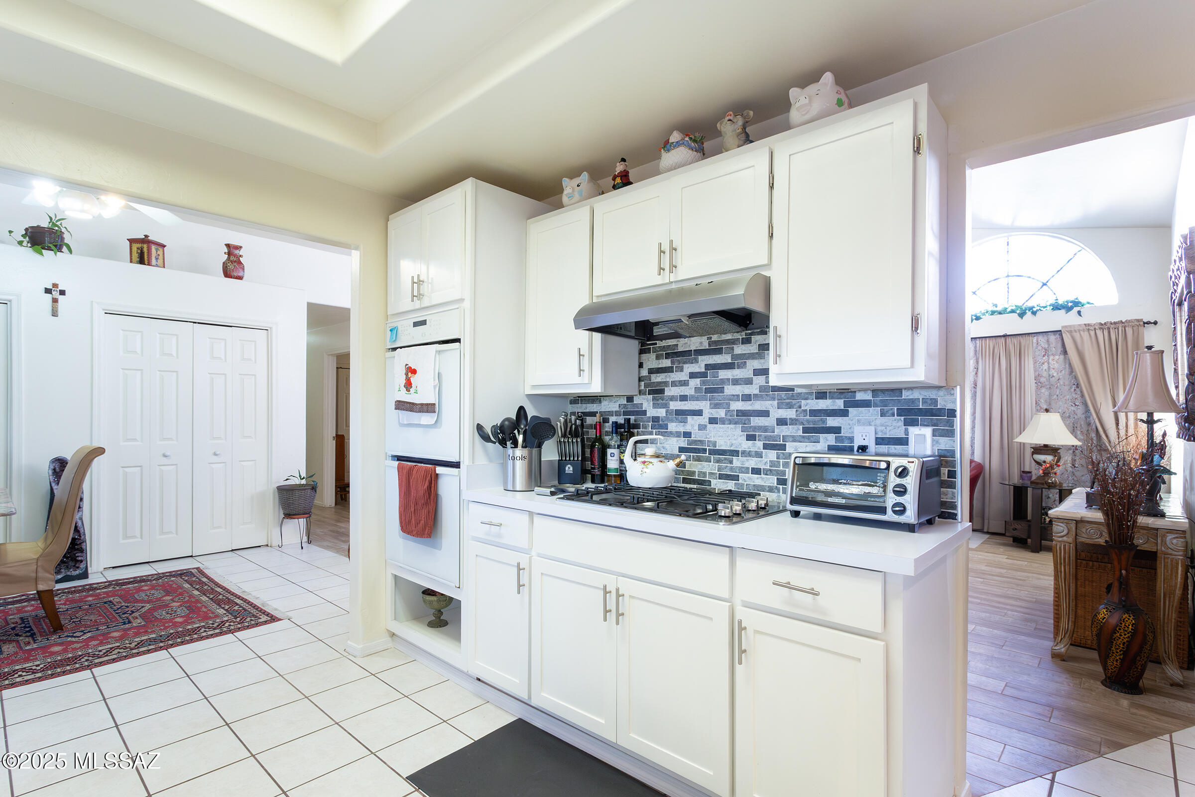 21 Kachina Rio Rico, AZ 85648 - Photo 14 of 50