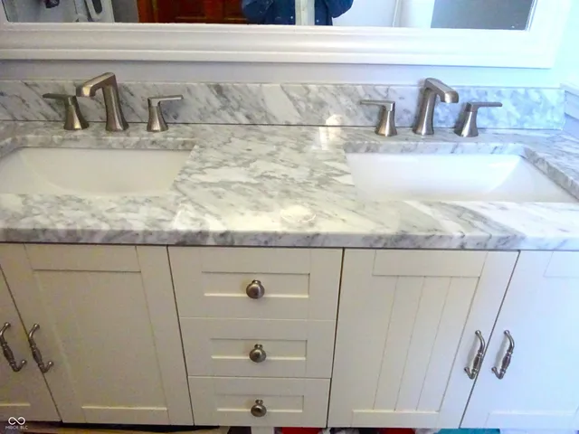 $330,000 | 4729 Chervil Court, Indianapolis, IN 46237