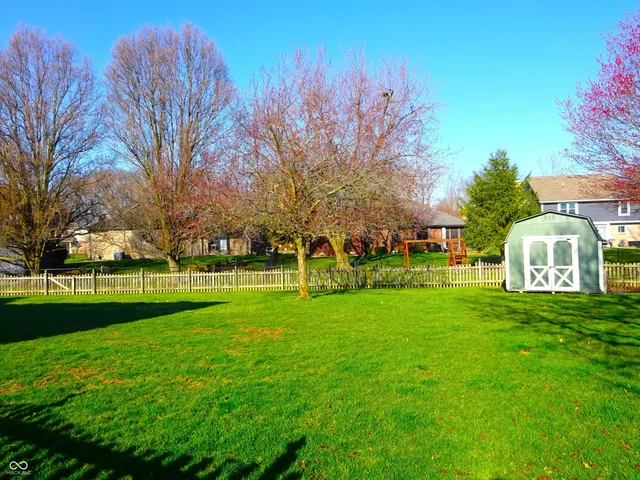 $330,000 | 4729 Chervil Court, Indianapolis, IN 46237