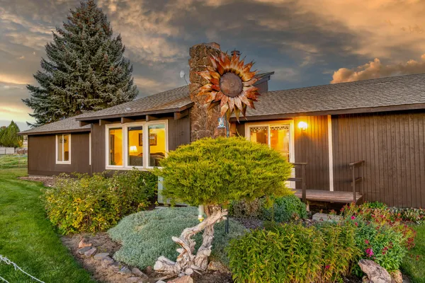 $620,000 | 2522 Sunset View Lane, Prineville, OR 97754