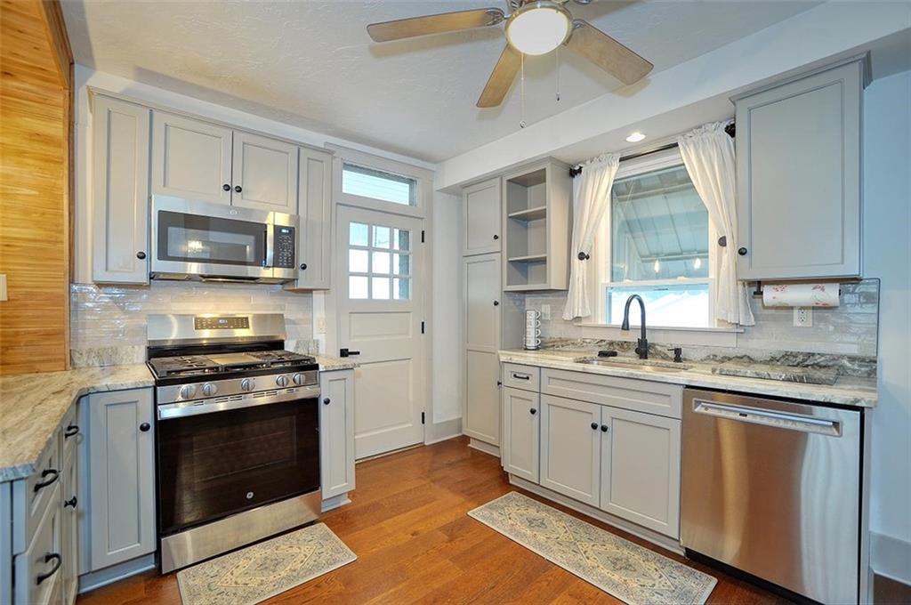 719 35th Street Beaver Falls, PA 15010 - Photo 8 of 24