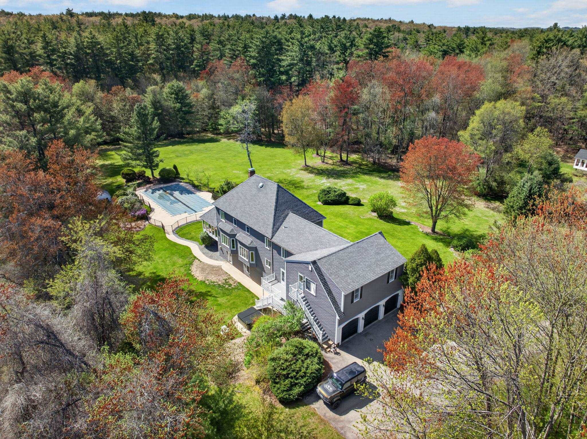 187 Back River Road Bedford, NH 03110 - Photo 6 of 60